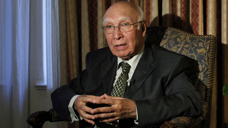 Sartaj brings Indian slayings to Arab League’s attention