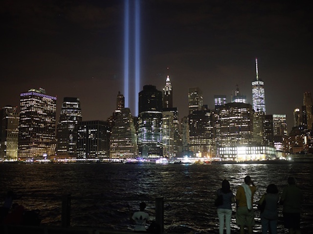 Marking 15 years since 9/11, families arrive at ground zero