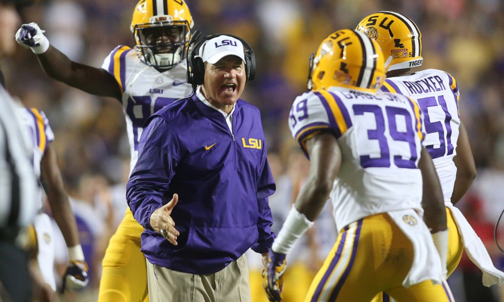 Sep 10 2016 Baton Rouge LA USA LSU Tigers head coach Les Miles congratulates Russell Gage after a tackle against the Jacksonville State Gamecocks during the second half at Tiger Stadium. LSU defeated Jacksonville State 34-13. Mandatory Credit