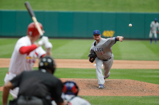 Brewers crash Cubs party with 5-4 win at Wrigley Field