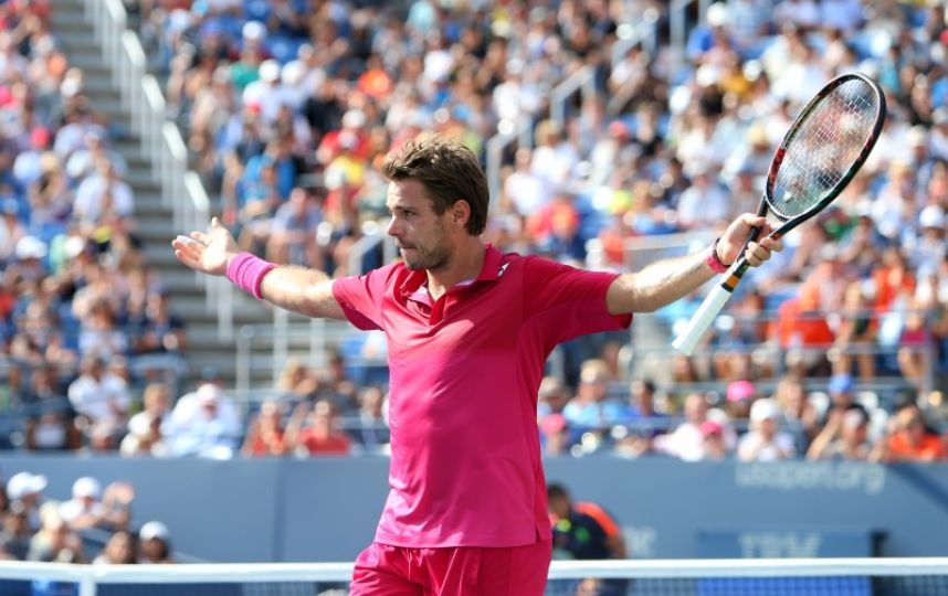 Kyle Edmund beats John Isner in four sets to set up Novak Djokovic match