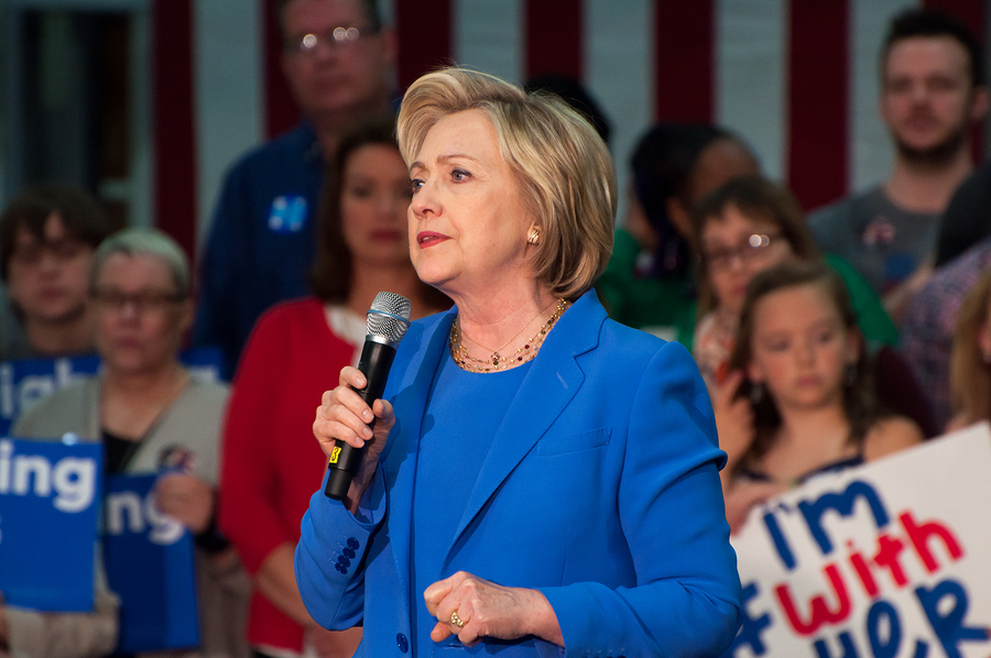 Clinton not letting up on fundraising despite cash advantage