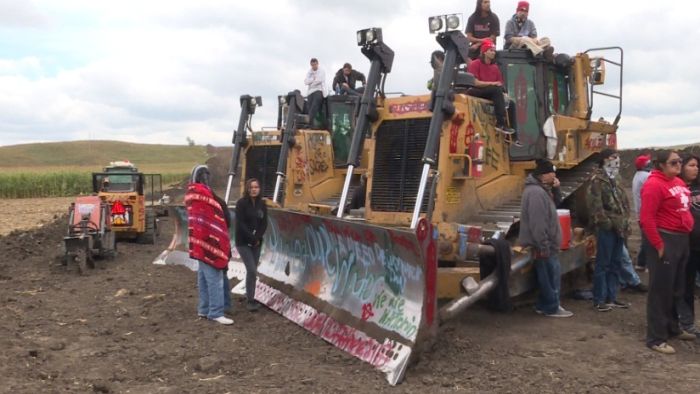 Oil pipeline protest turns violent in southern North Dakota