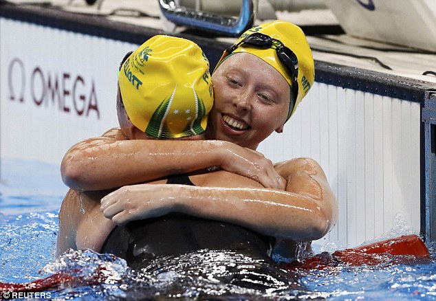 Lakeisha Patterson hugs fellow Australian competitor Maddison Elliott after winning gold in Rio