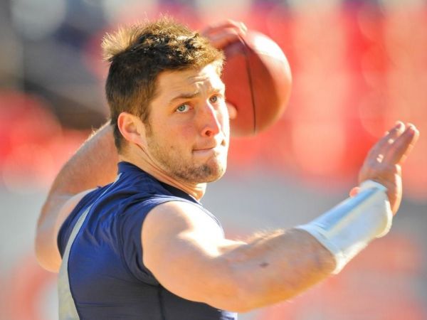 New York Mets Sign Tim Tebow