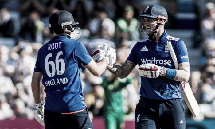 England attempt to maintain their unbeaten Twenty20 record in Manchester