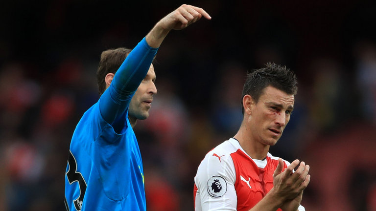 Petr Cech and Laurent Koscielny celebate Arsenal's victory over Southampton