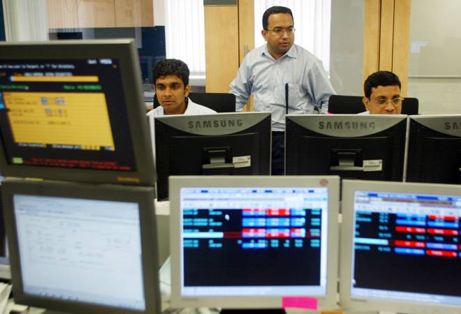 Sensex snaps 4-day long winning streak Nifty falls below 8,800 ahead of US Fed meet