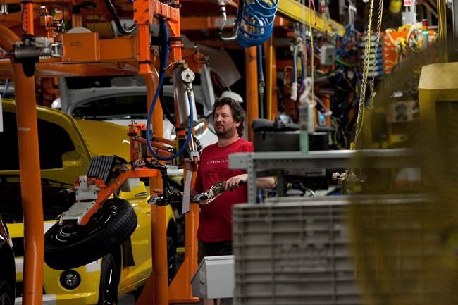 The union that represents auto workers at General Motors says a lot of issues remain unresolved in negotiations with the company but progr