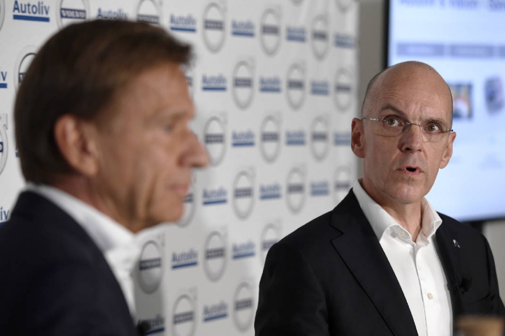 Volvo, Autoliv to form self-driving auto software company