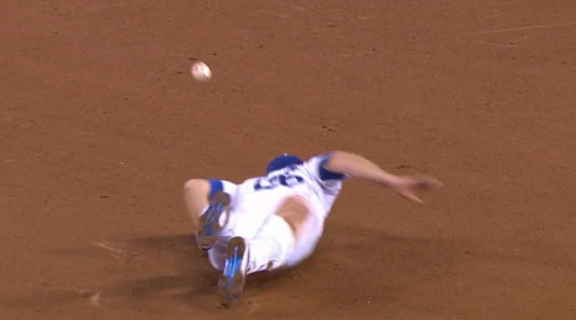 WATCH Chase Utley makes ridiculous play that even amazes Vin Scully		Posted by	Ryan Williamson on Sep 23 2016 08:00