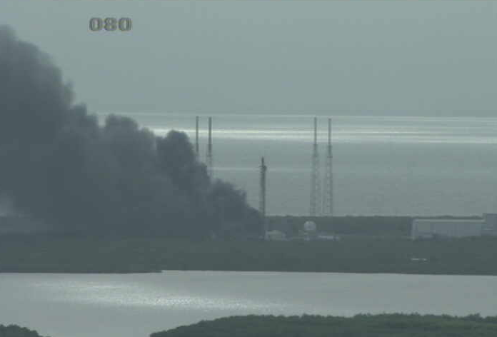 Explosion Rocks SpaceX Launch Site In Florida During Test