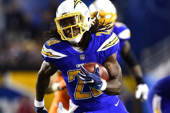 Melvin Gordon runs the ball for San Diego