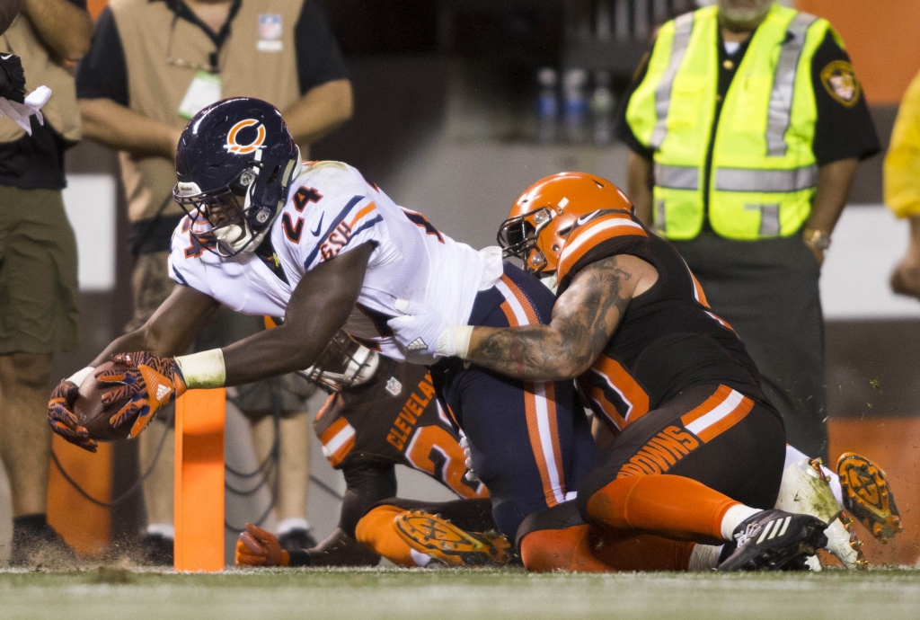 Sep 1 2016 Cleveland OH USA Chicago Bears running back Jordan Howard scores a touchdown during the third quarter against the Cleveland Browns at First Energy Stadium. The Bears defeated the Browns 21-7. Mandatory Credit Scott R. Galvin-USA TODAY