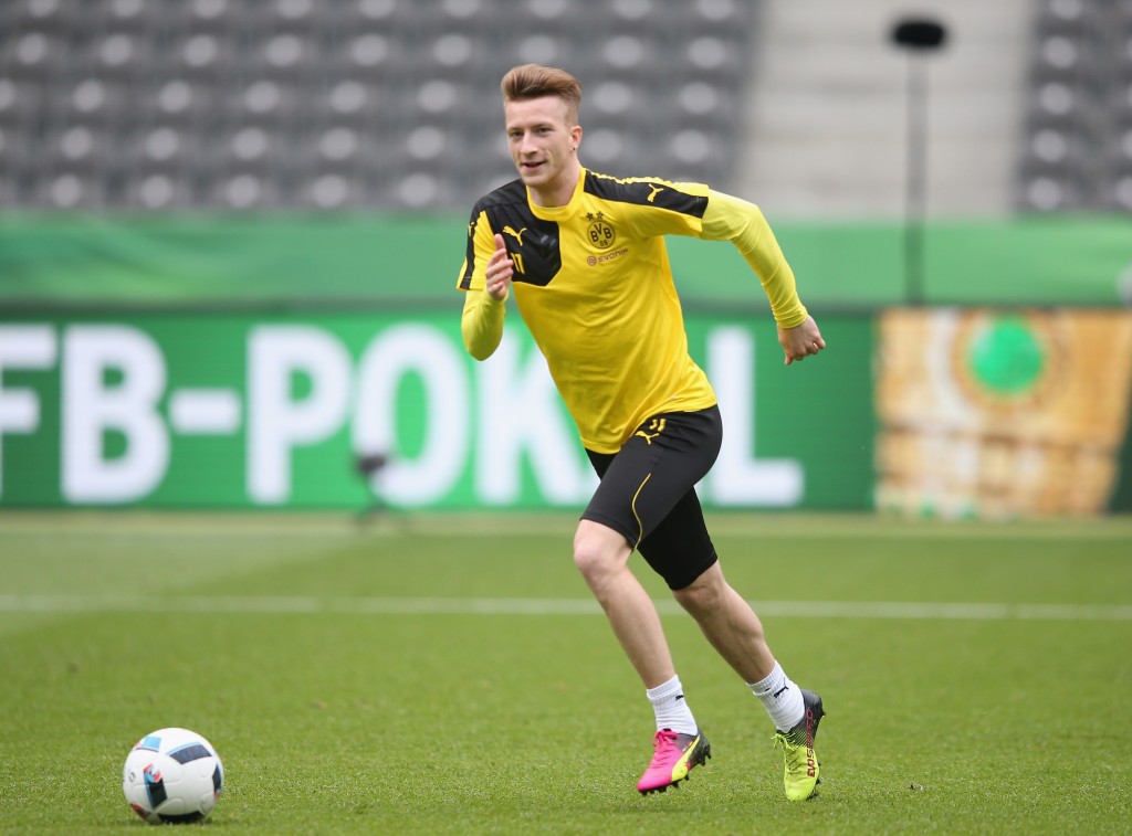 BERLIN GERMANY- MAY 20 Marco Reus of Borussia Dortmund in action during the Borussia Dortmund training session at Olympiastadion