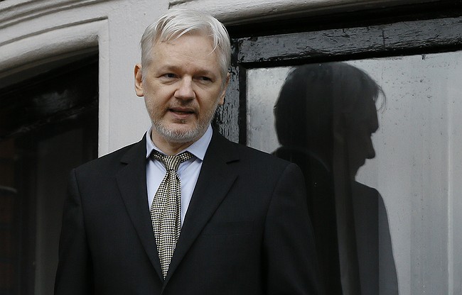 Swedish moves to interview Julian Assange in embassy welcomed by Ecuador