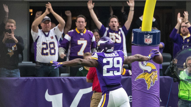 Associated Press Rhodes picks apart Palmer in Vikings win over Cardinals