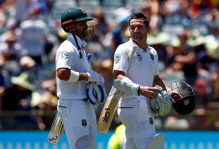 Cricket- Australia v South Africa- First Test cricket match- WACA Ground Perth Australia- 5/11/16. South Africa's Jean Paul Duminy and team mate Dean Elgar smile as they walk off the ground for the lunch break at the WACA Ground in Perth. REUTE