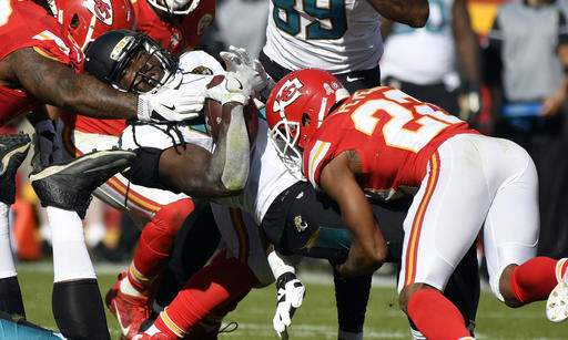 NFL notebook: Concussion sidelines Chiefs running back