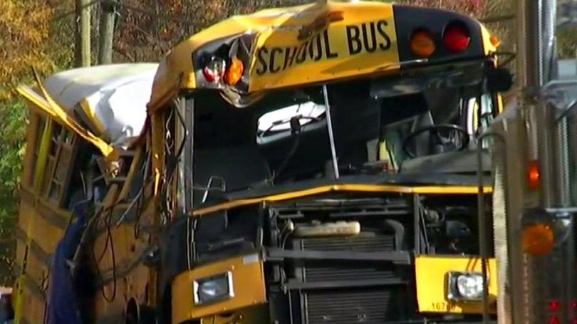 5 students killed in Chattanooga school bus crash; 24-year-old driver charged