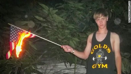 Prosecutors to seek death penalty for Dylann Roof