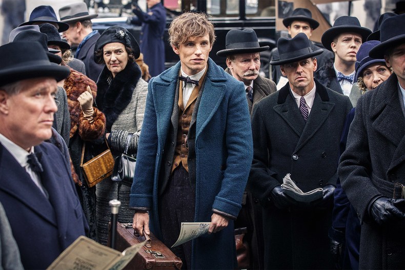 Fantastic Beasts And Where To Find Them's Themes Of Tolerance & Fear Couldn't Feel Timelier