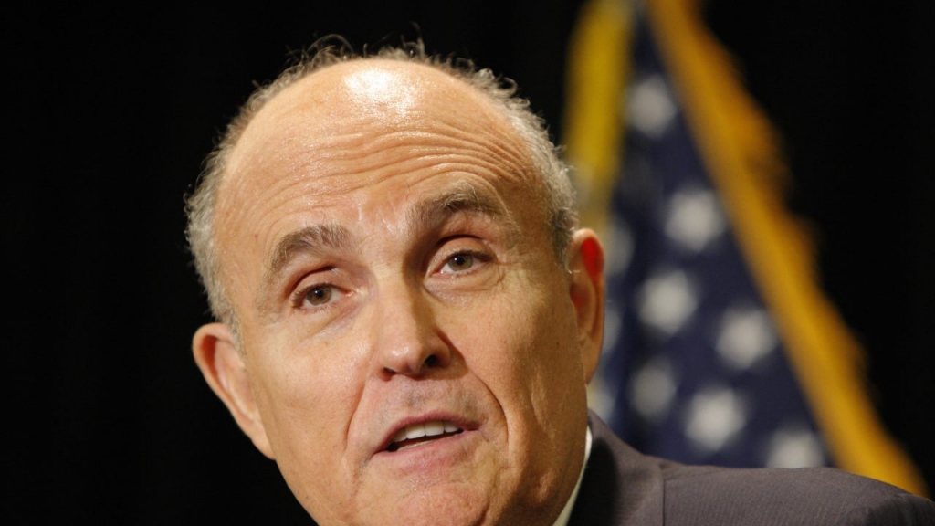 Giuliani ‘supportive’ of Trump not pursuing Clinton investigations