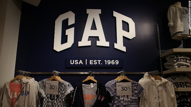 Investors Reviewing Stock: The Gap, Inc.'s (GPS)