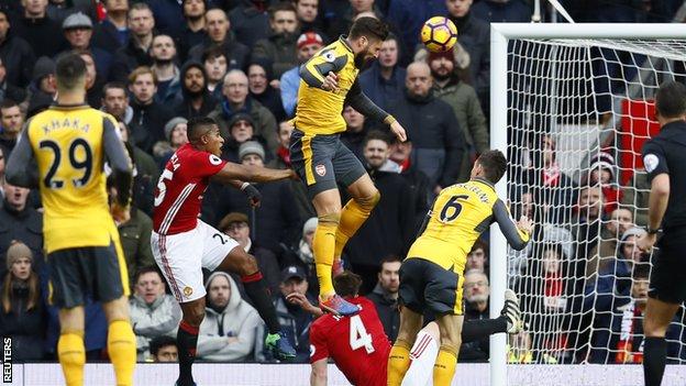 Giroud's 89-minute header ensured Arsenal remain unbeaten