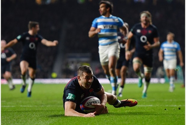 Jonny May scores another Twickenham try