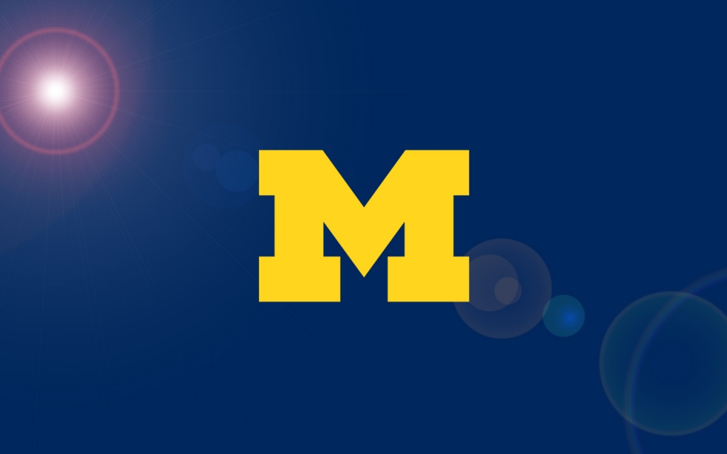 2013-10-Michigan-Wolverines-Football-Wallpaper-8