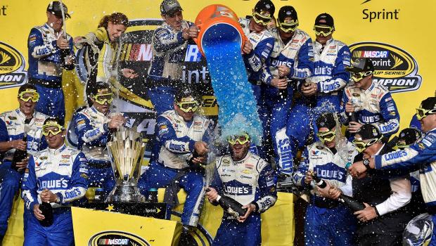 Jimmie Johnson seizes record-tying 7th NASCAR championship