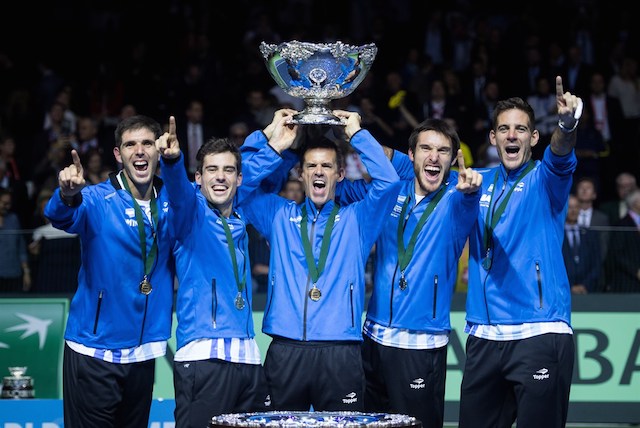 Juan Martin del Potro and other members of the Argentine team