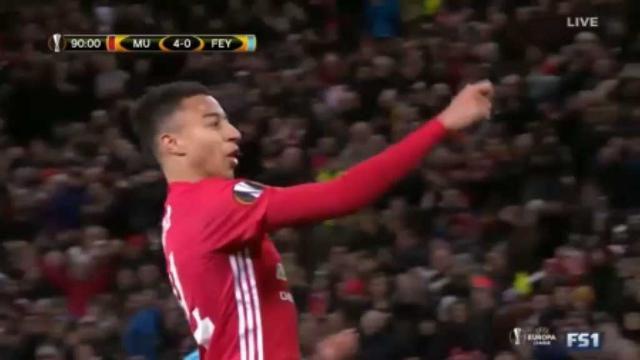 Rampant Man Utd sink Feynoord