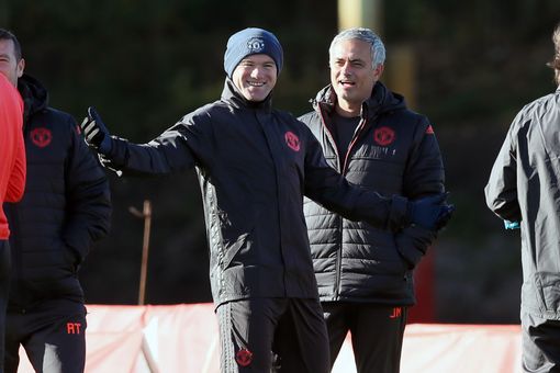 Mourinho Eyes EPL Title With United Dismisses Wenger Rivalry Defends Rooney      
           Nurudeen Obalola     18 Nov 2016     Foreign Headlines