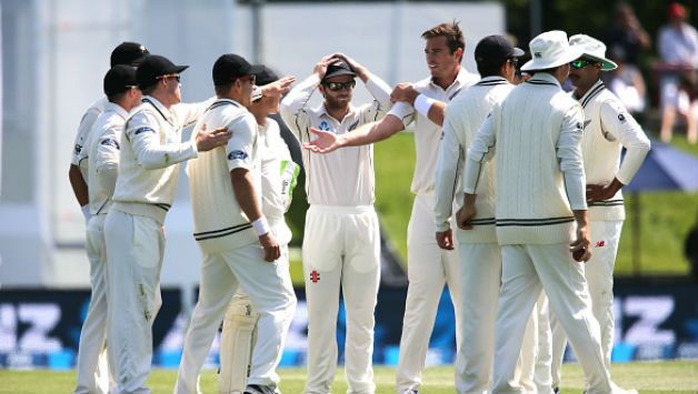 New Zealand are on the brink of winning the first Test against Pakistan and going 1-0 up in 2 Test series