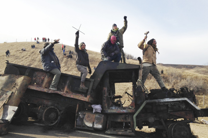 Riot reported on ND bridge as protesters, police face off