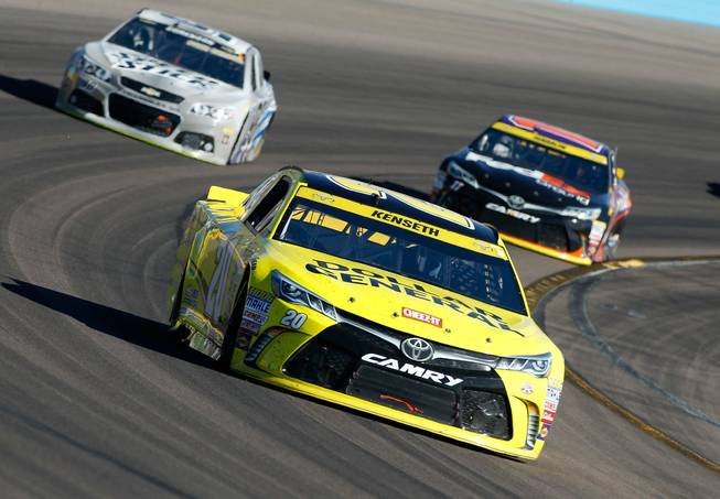 NASCAR Sprint Cup Phoenix preview: Pressure ramps up with final 2 spots on line