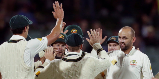 The Aussies head into day four of the third test strong against South Africa