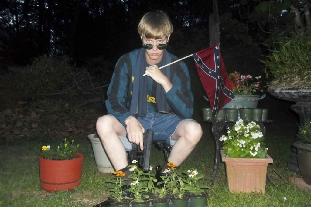 Dylann Roof requests his attorneys represent him during guilt phase of trial