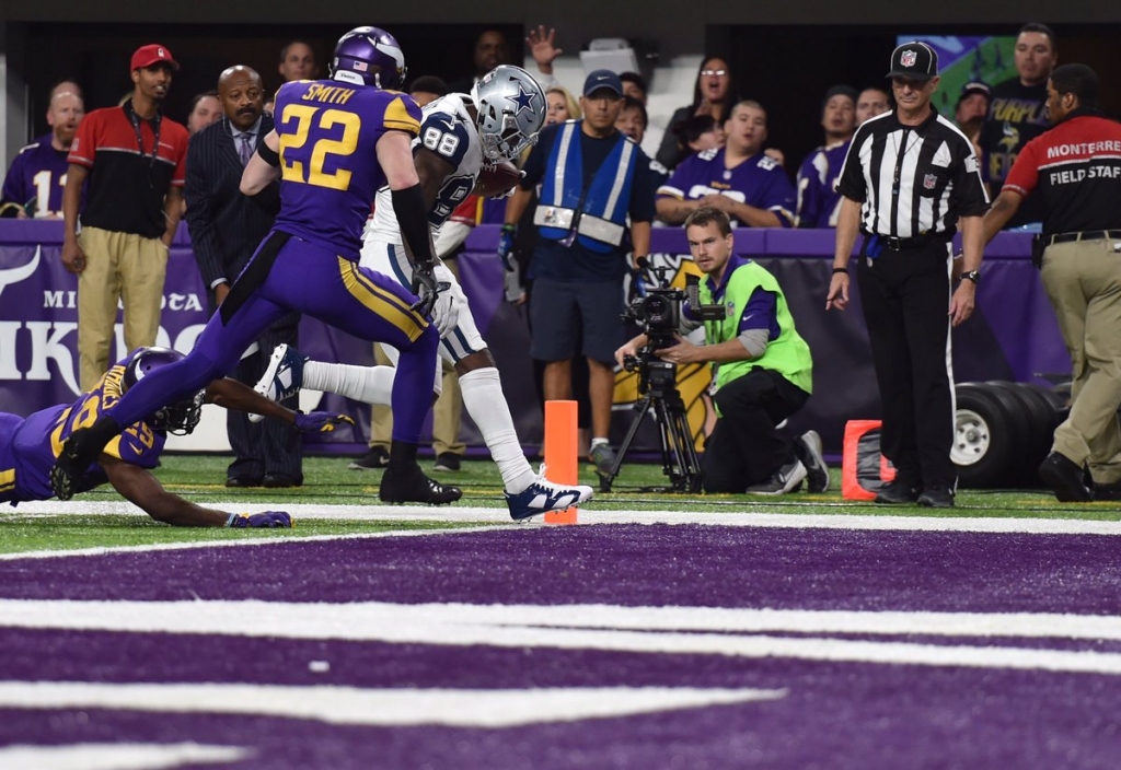 Cowboys hold on against Vikings for 11th straight win