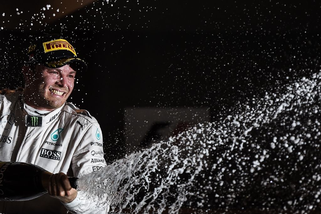 Nico Rosberg quits Formula One racing after winning World title