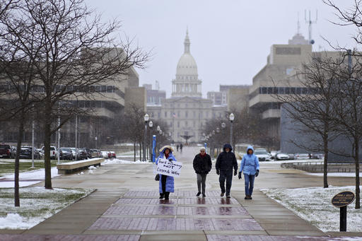 Judge to hold hearing on stopping Wisconsin recount