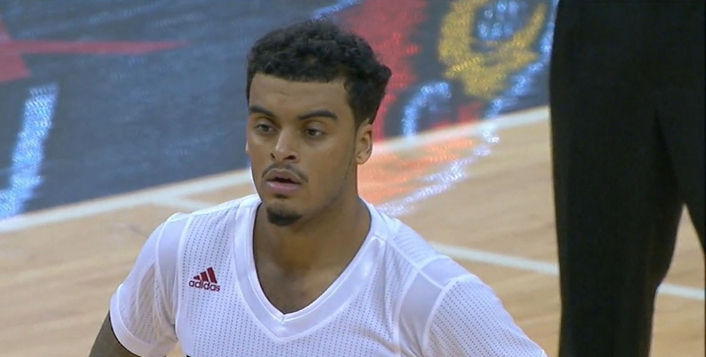 Louisville guard Quentin Snider