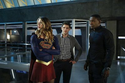 BWW Recap Supergirl Overcomes'Medusa in the First Part of the Four Part Crossover