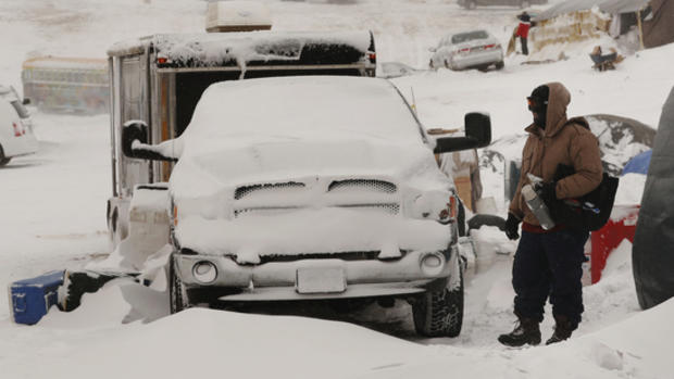 Western North Dakota crude pipeline shut down after spill