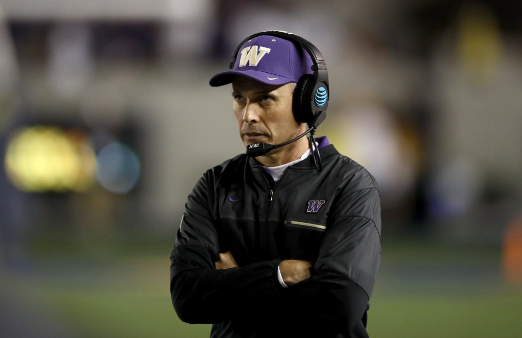 Washington coach Chris Petersen