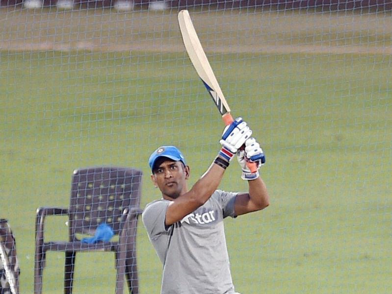 The match has gathered much fanfare as it is Mahendra Singh Dhoni will lead an Indian side for the last time