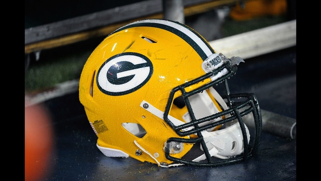 Packers promote WR to active roster