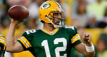 Wildcard weeknd Las Vegas lines odds and predictions- Aaron Rodgers leads Green Bay vs. New York early money favors the Giants